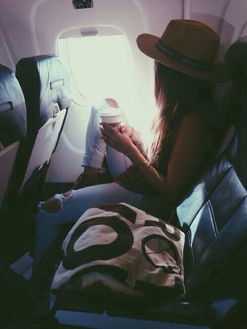 emanuela93 Love to travel custom pic 1