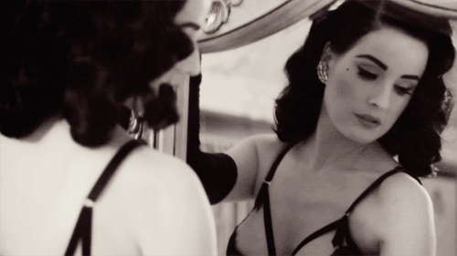 hotred69xxx Wanna play with me? custom pic 3