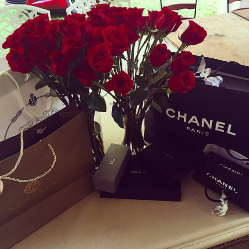 badhotgirl Love presents custom pic 1