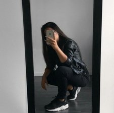 EllaDark