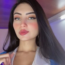 nicolette-ks