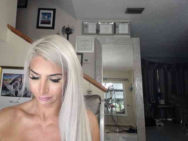 adrianna_fox