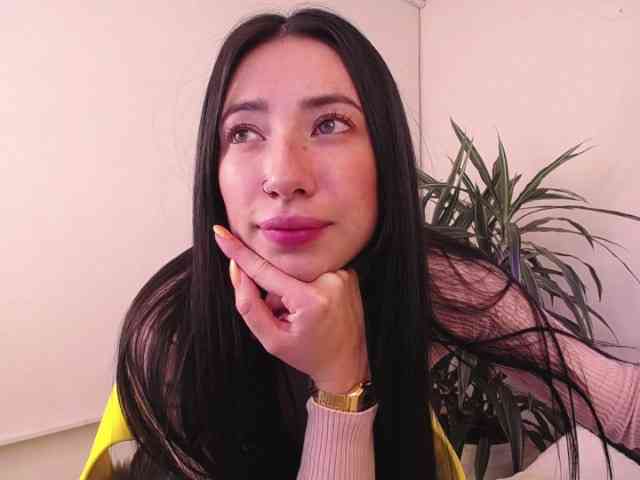 Lily-Evanss