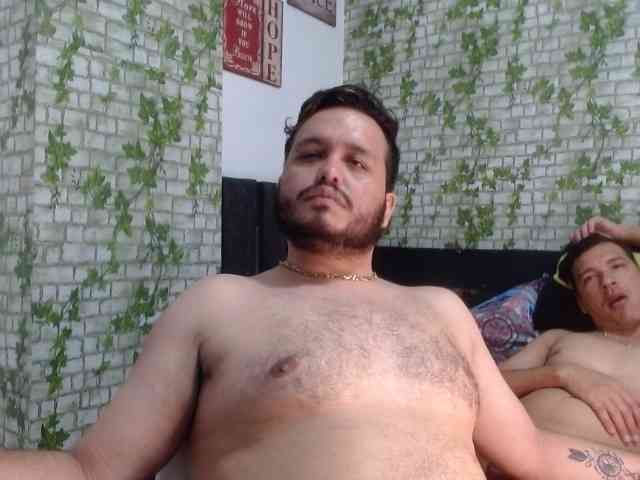 amateurcoupl3
