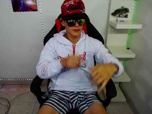 Thetwinkboys2