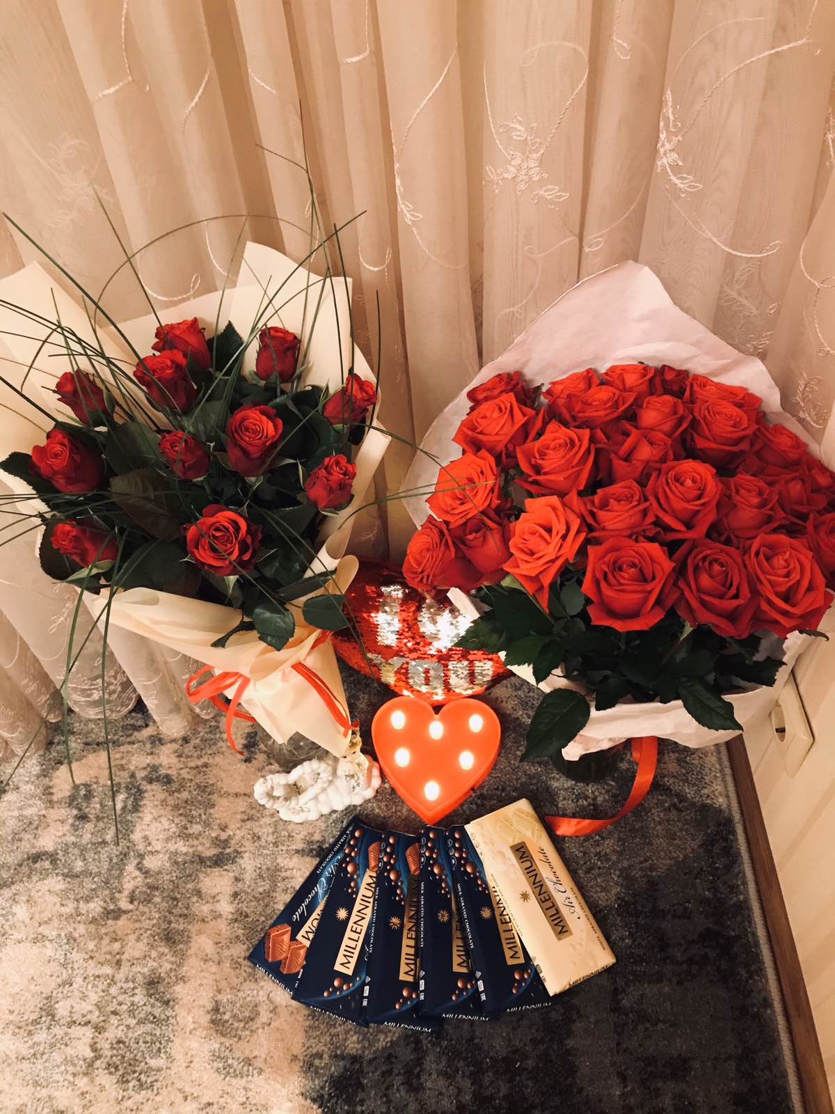 Girl_Smile I love flowers and gifts and tokens)😍 image: 1