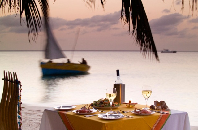 Goooddess Romantic dinner on the beach image: 1