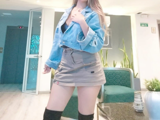 Kisses!
