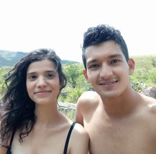 Página de perfil de la modelo 2latincouple e información