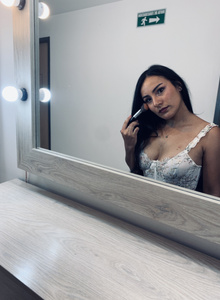 U love my Make up ?