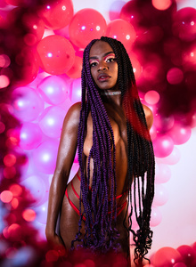 LinsyAdams Valentine's Day photo 8674500