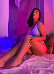Sexy Danna