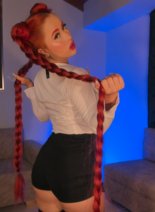 MadelineFox Im your misstres photo 9853294