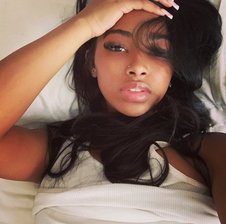 Live Sex Chat with Sexy-Dreams at BongaCams