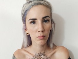 Model emma-tattoo profile page and info - BongaCams