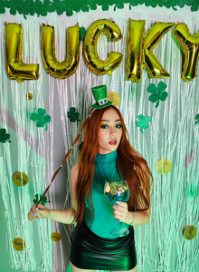 Your little elf 🍀