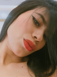 8. My red lips