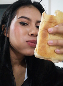 16. I'm hungry 🤗
