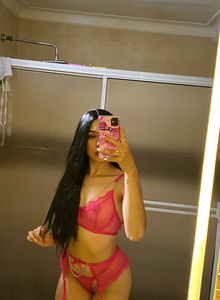 Hanna-collins Do you like my new red lingerie?❤ photo 9815377