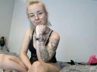 HornyLucilla - snímek 7